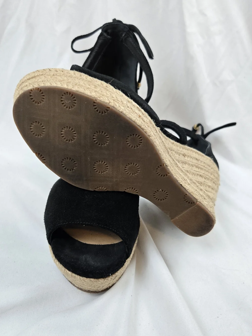 UGG beautiful pair